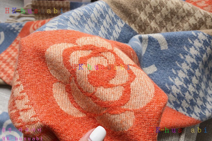 NEW 샤넬 머플러 신상 CH 2452232