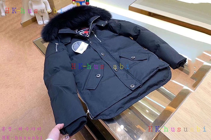 NEW 무스너클 패딩 신상 M 625231