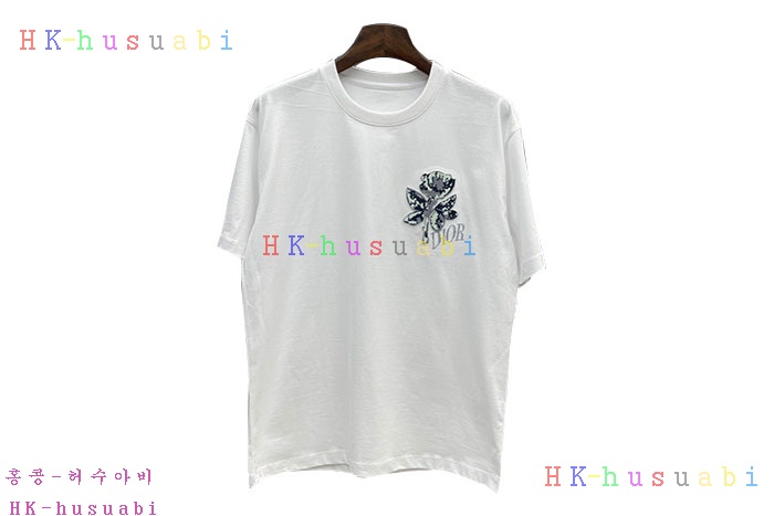 NEW 디올 반팔티 신상 DR 724568