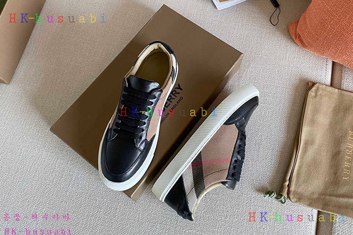 NEW 버버리 스니커즈 신상 BB  4472523