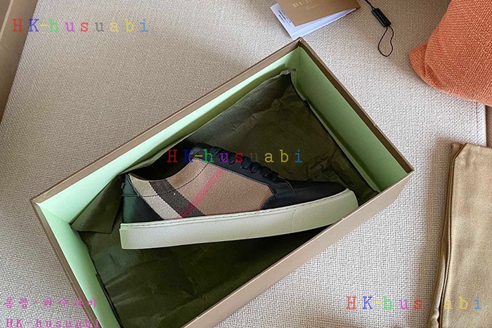 NEW 버버리 스니커즈 신상 BB  4472523