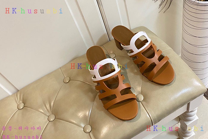 NEW 에르메스 샌들 신상 H 2424110