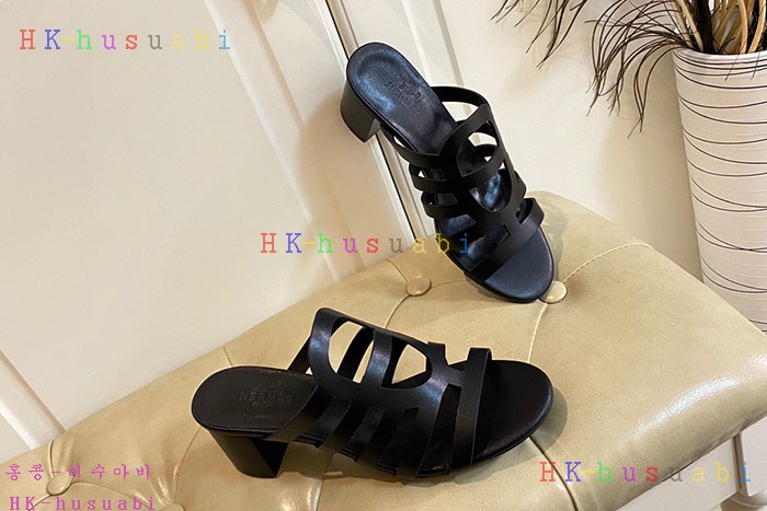 NEW 에르메스 샌들 신상 H 2424113