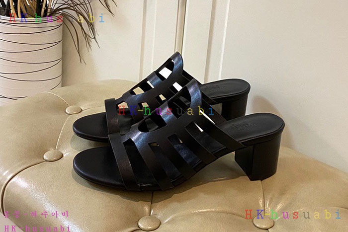NEW 에르메스 샌들 신상 H 2424113