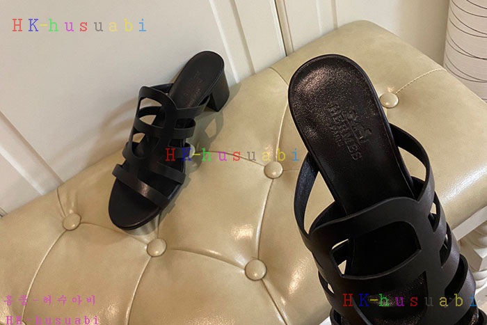 NEW 에르메스 샌들 신상 H 2424113