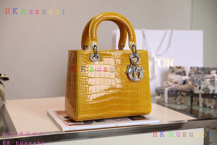 ★미러급★디올 레이디백 M0505-2-7 (악어가죽)