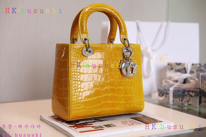 ★미러급★디올 레이디백 M0505-2-7 (악어가죽)