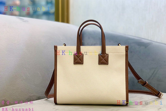 ★미러급★버버리 미니 투톤 캔버스 레더 프레야 백 80441431