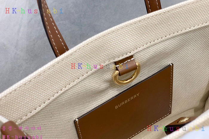★미러급★버버리 미니 투톤 캔버스 레더 프레야 백 80441431