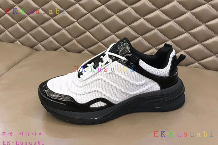 NEW 지방시 스니커즈 신상 GV 225231