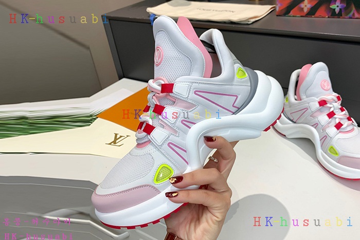 NEW 루이비통 신발 신상 LV 1125337