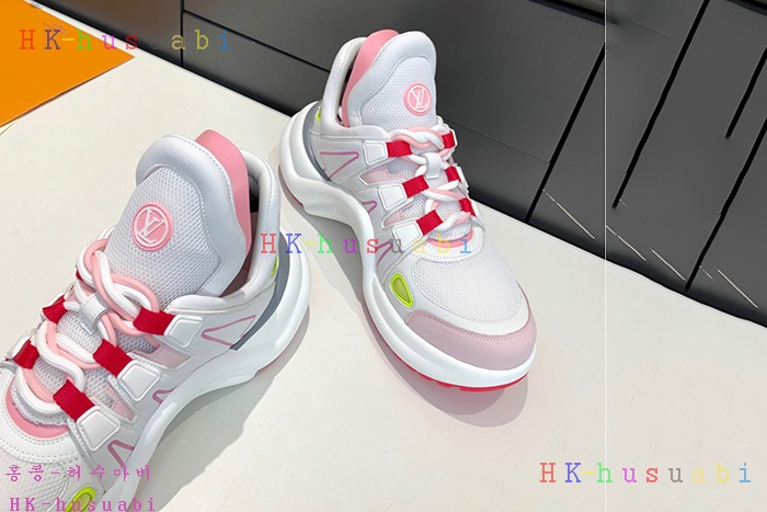 NEW 루이비통 신발 신상 LV 1125337