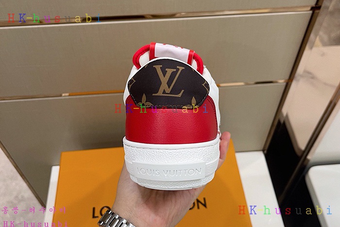 NEW 루이비통 스니커즈 신상 LV 553334
