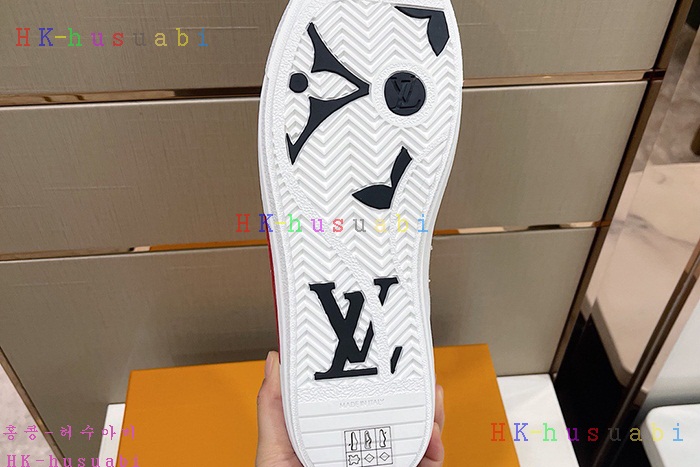 NEW 루이비통 스니커즈 신상 LV 553334