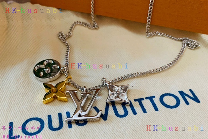 NEW 루이비통 목걸이 신상 LV 410026