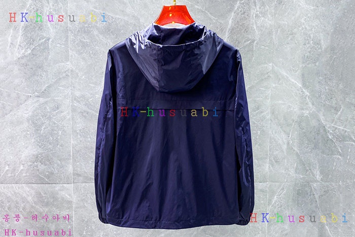 NEW 프라다 자켓 신상 P 5572210