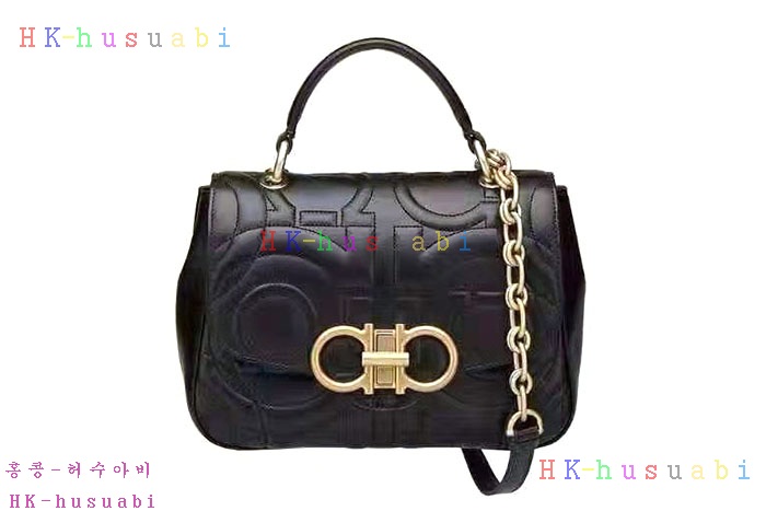 ★미러급★페라가모 여성 간치니 퀼팅 토트 732663