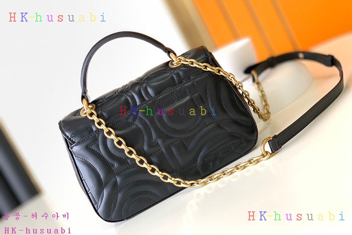 ★미러급★페라가모 여성 간치니 퀼팅 토트 732663