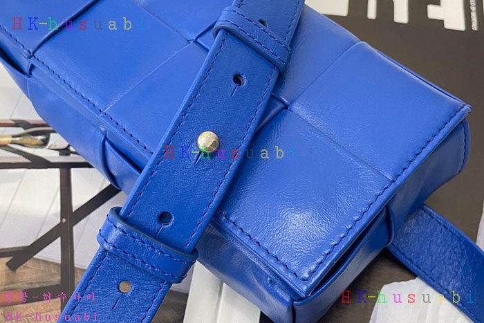 ★미러급★보테가베네타 카세트 백 651053-8