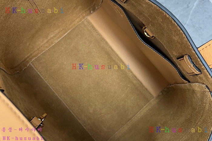 ★미러급★로에베 해먹 너겟백 L7442010-5