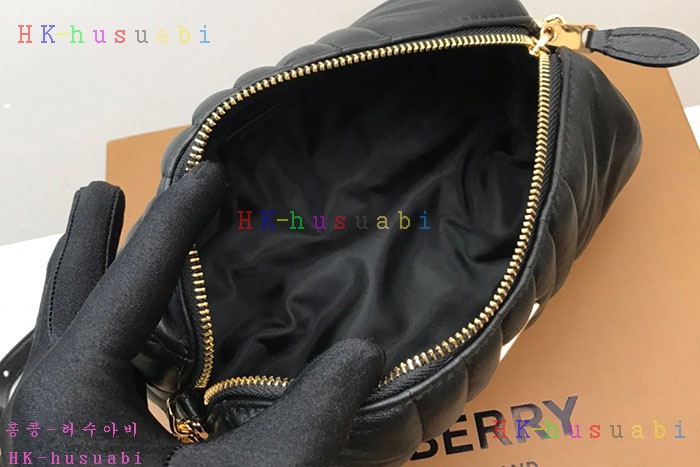 ★미러급★버버리 퀼팅 램스킨 롤라 배럴 백 80492191