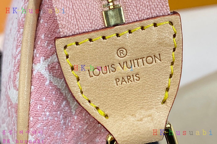 ★미러급★루이비통 마이크로 포쉐트 악세수아 M81176