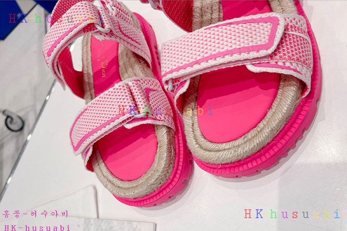 NEW 디올 샌들 신상 DR 8260010