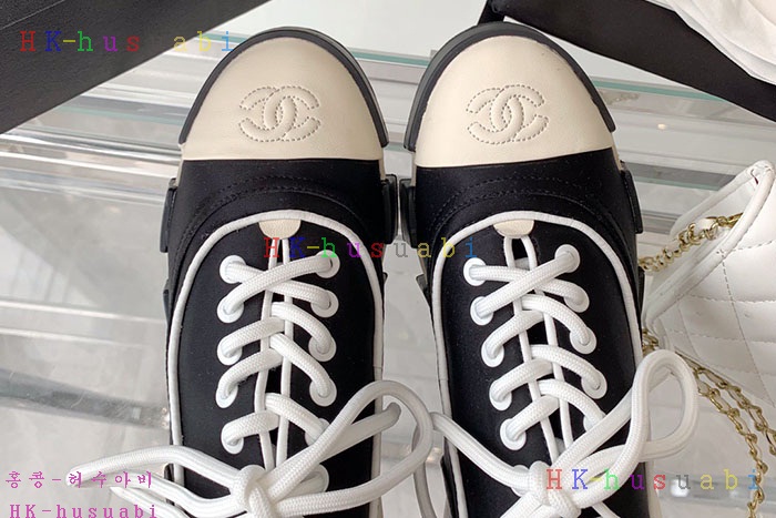 NEW 샤넬 스니커즈 신상 C 525513