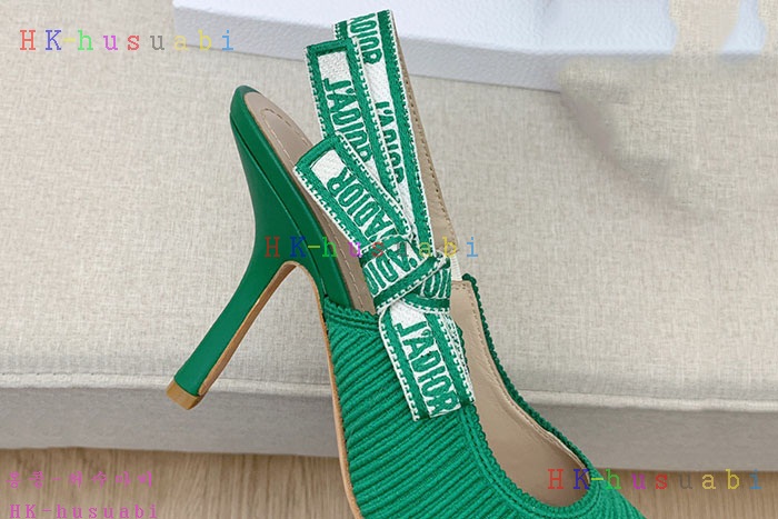 NEW 디올 신발 신상 DR 2524010