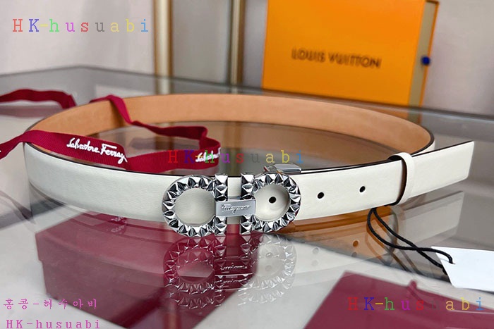 NEW 페라가모 벨트 신상 F 445240