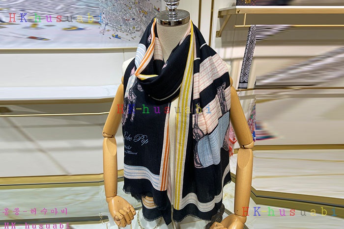 NEW 에르메스 스카프 신상 H 722405