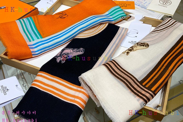 NEW 에르메스 스카프 신상 H 722405