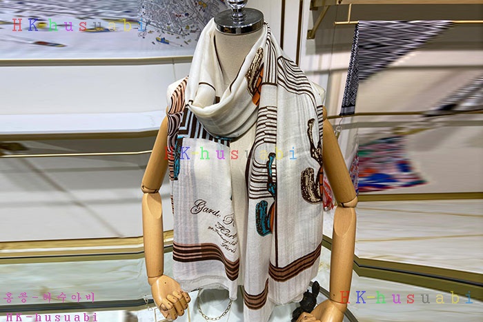 NEW 에르메스 스카프 신상 H 722406
