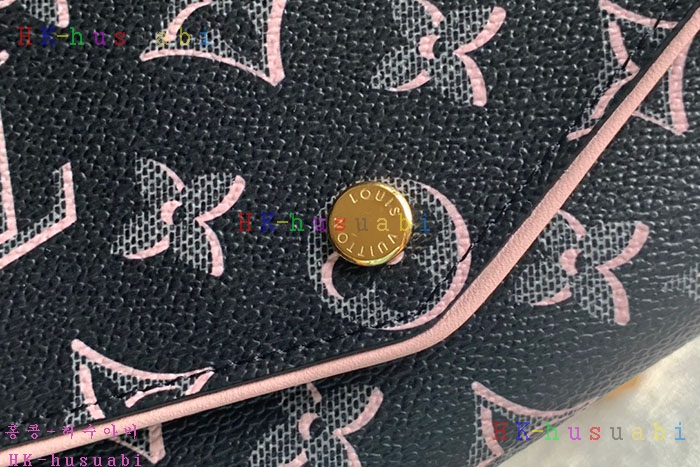 ★미러급★루이비통 사라 월릿 M81477