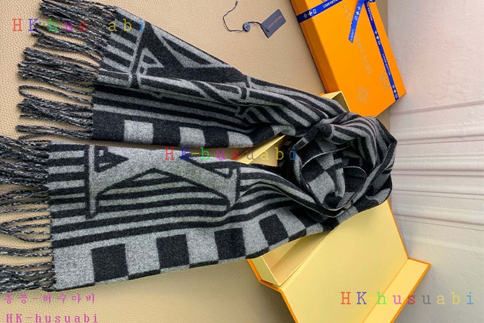 NEW 루이비통 스카프 신상 LV 968015