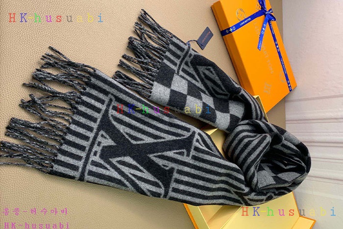 NEW 루이비통 스카프 신상 LV 968015