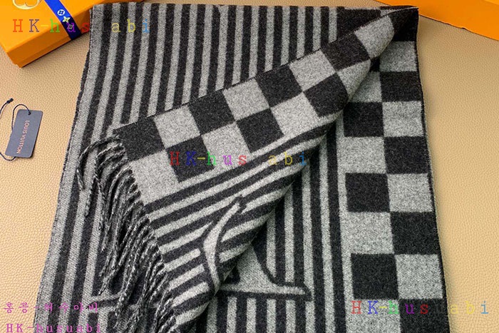 NEW 루이비통 스카프 신상 LV 968015