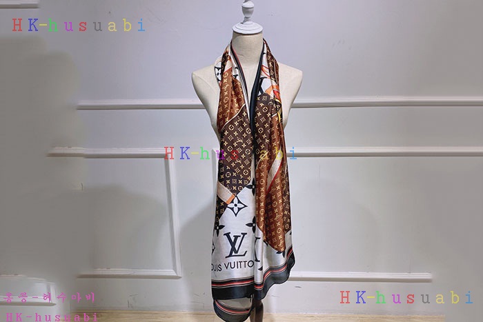 NEW 루이비통 스카프 신상 LV 9680080