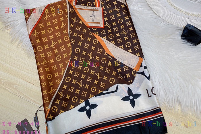 NEW 루이비통 스카프 신상 LV 9680080