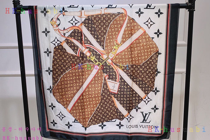 NEW 루이비통 스카프 신상 LV 9680080