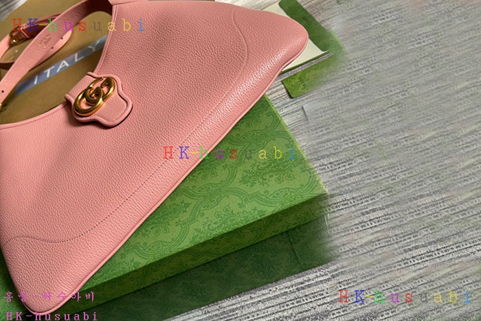 ★미러급★구찌 크레센트 미듐 숄더백  726274-3