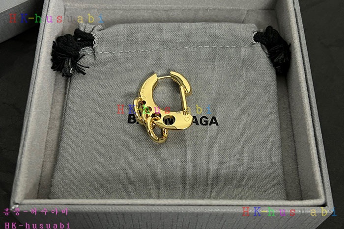 NEW 발렌시아가 귀걸이 신상  B 152700