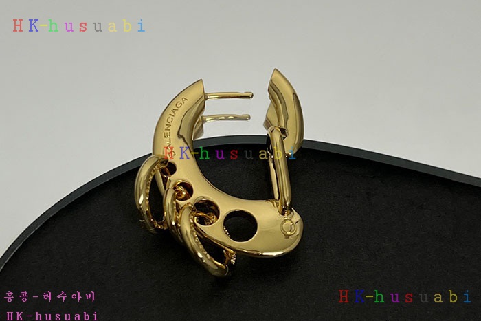NEW 발렌시아가 귀걸이 신상  B 152700