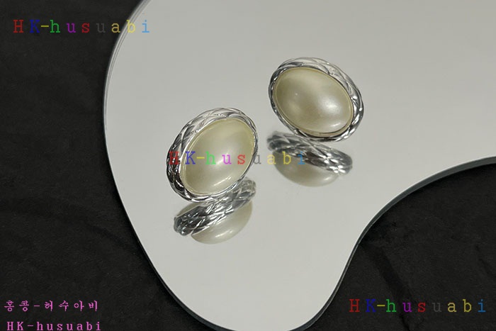 NEW 셀린느 귀걸이 신상  C 857220