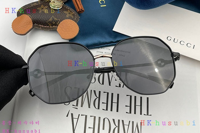 NEW 구찌 선글라스 신상 G 5254453
