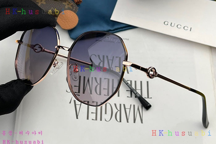 NEW 구찌 선글라스 신상 G 5254453