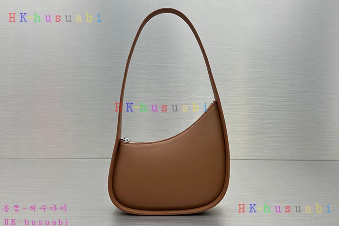 ★미러급★더 로우 Half Moon 가죽 백 W1249L60TWSHG