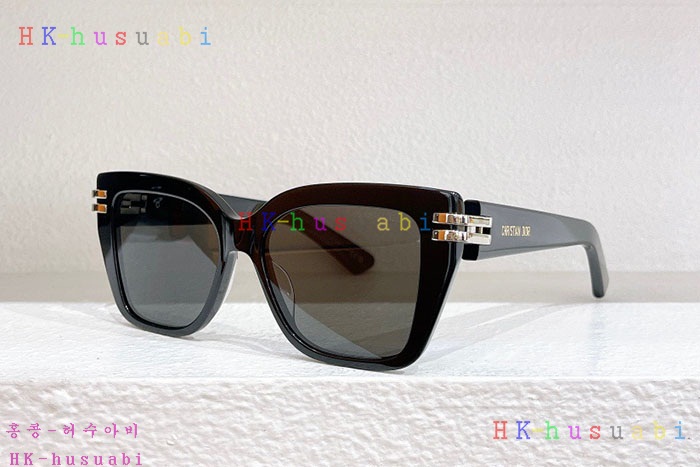 NEW 디올 선글라스 신상 DR 958772