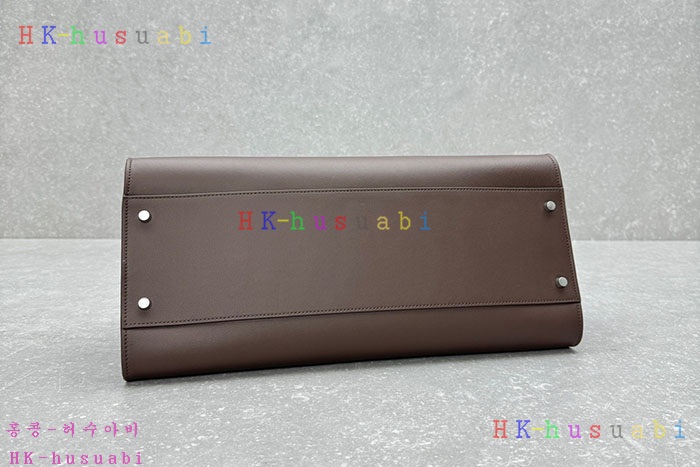 ★미러급★더 로우 EW Margaux 가죽 백 2825001-3