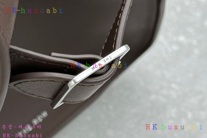 ★미러급★더 로우 EW Margaux 가죽 백 2825001-3